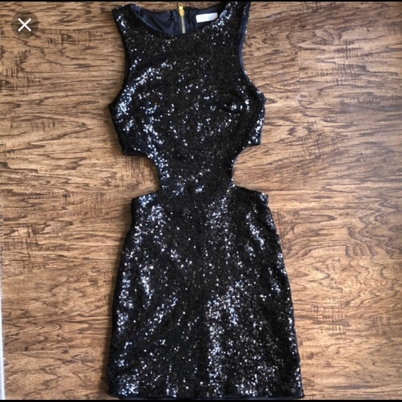 Tobi Cutout Sequin Dress - Picture 2 of 2